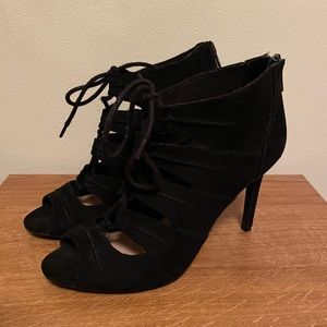 Kelly & Katie Vandra Black Strappy Heels